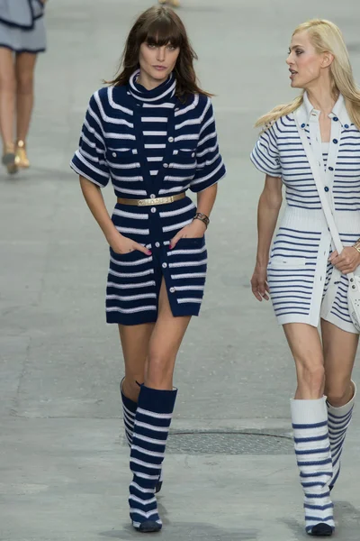 Look 53